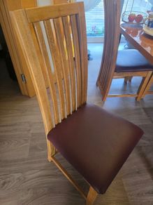 6 solid oak dining chairs