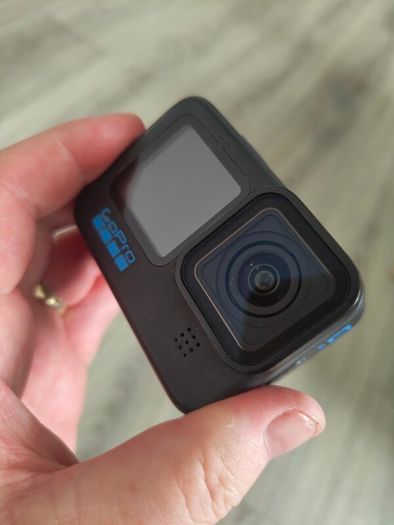 GoPro  10 Back display not Coming on