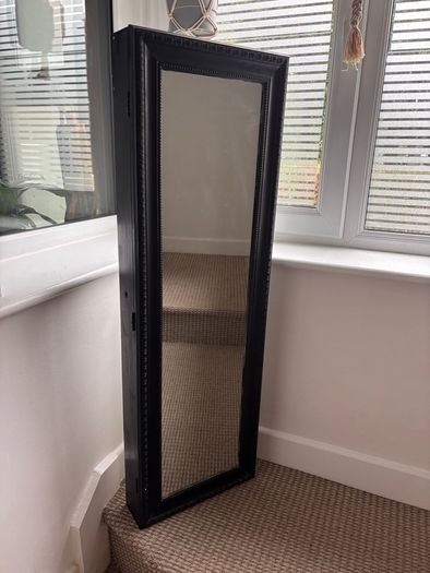 jewellery cabinet - free for collection