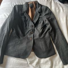 skirt suit