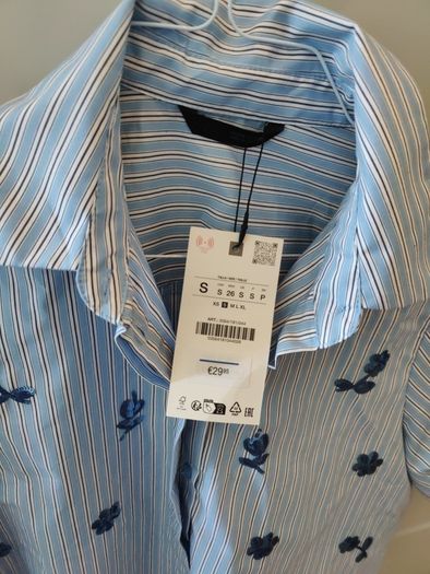Zara Brand New Top Short size S