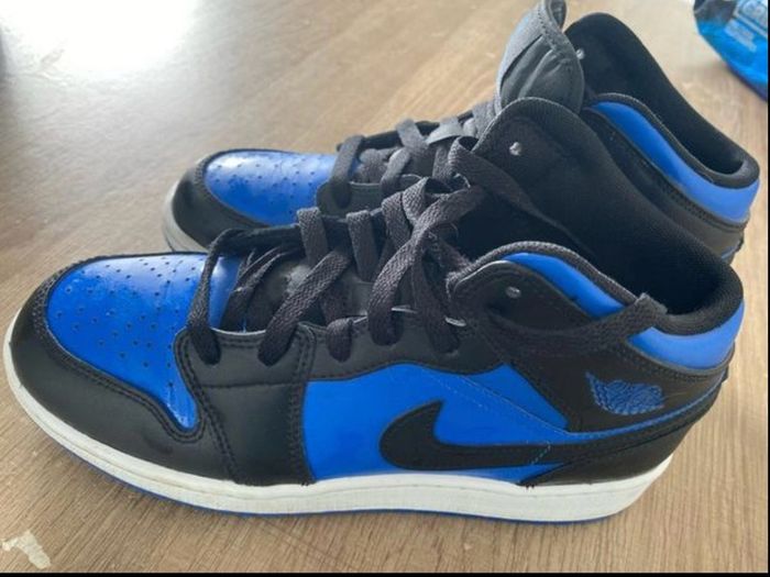 Kids Jordan Trainers