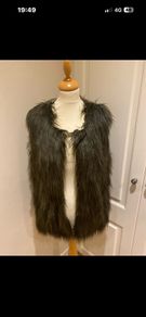 Papaya Weekend size 8 dark green faux fur gilet - new