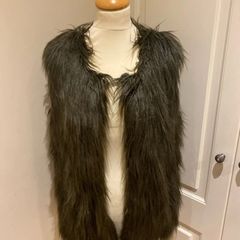 Papaya Weekend size 8 dark green faux fur gilet - new