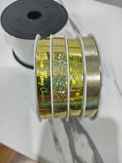 Curling Ribbon