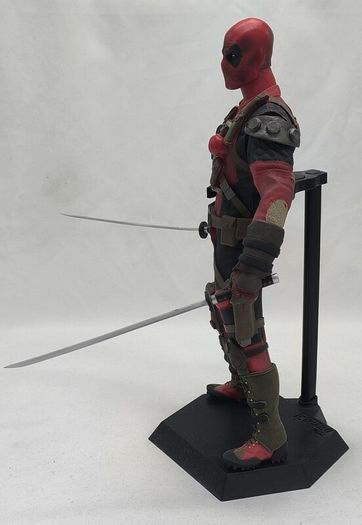 Deadpool Collectible Figurine by Crazy Toys  Mint Condition  Unboxed