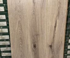 Brand new 8mm flooring now in stock
