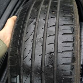 Car Tyre : 225 /45 R17 : Bargain