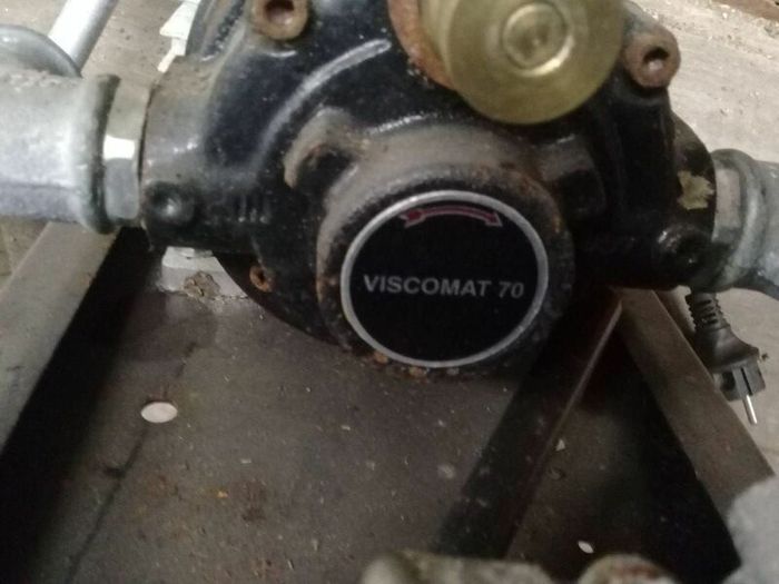 Oil filtration system