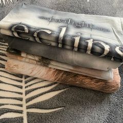 2 Sets of Double Bed Bedding