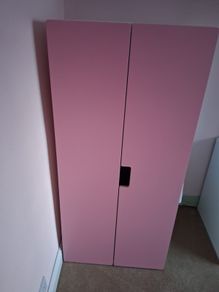 Wardrobe & Chest of Drawers