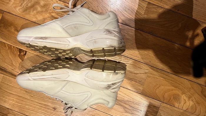 Gucci Rhyton sneaker with Gucci logo