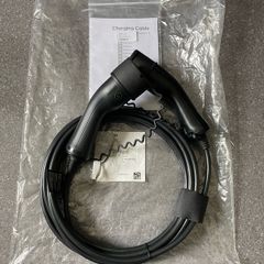Volvo Charging Cable 7 m Type 2 Plug for Charging Station (Mode 3) 32257777