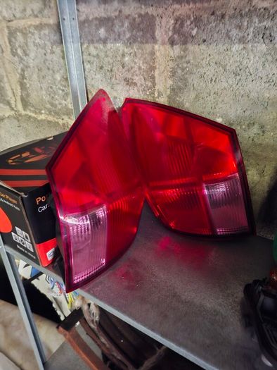 nissan qashqai rear lights
