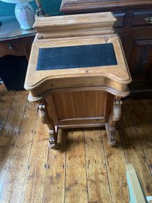 writing desk