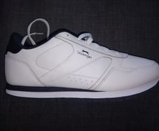 Selling Slazenger men's trainer's for 20 euro