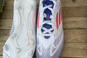 football boots size 3.5