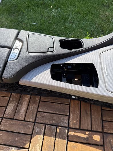 BMW 640d Centre console arm rest f06 f12 f13