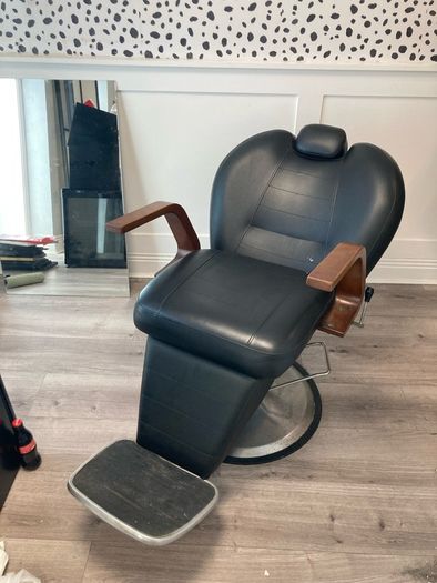 Barber Chair