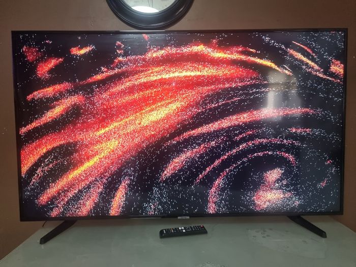 65" Samsung 4K Certified Ultra HD HDR Smart LED TV