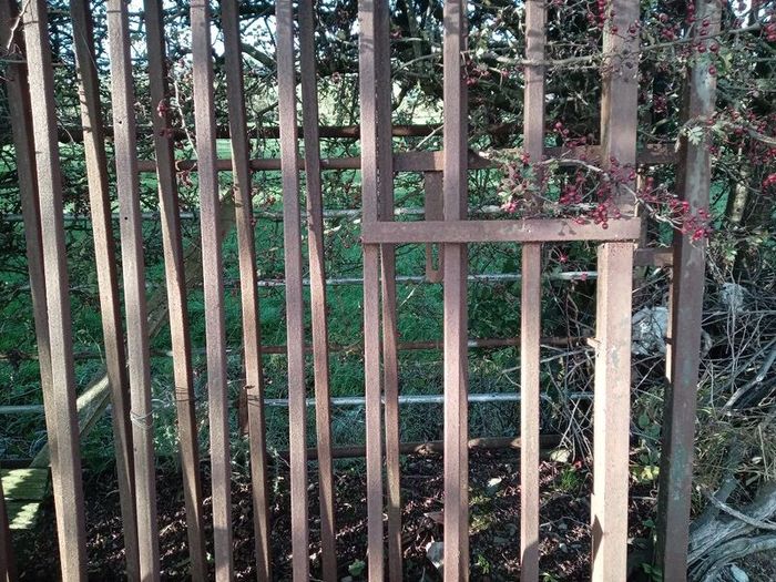 gates