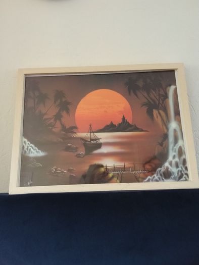 2 Framed Pictures
