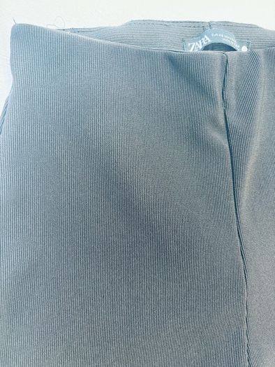 Shorts (Zara)
