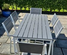 Garden Furniture Table & Chairs