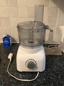 Food processor