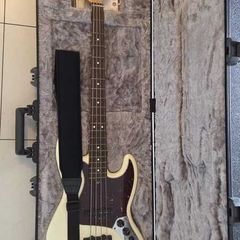 Fender American Pro 2 Jazz Bass 2021