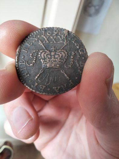April 1690 Gunmoney Halfcrown Full Hair