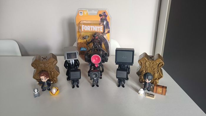 collectible figures