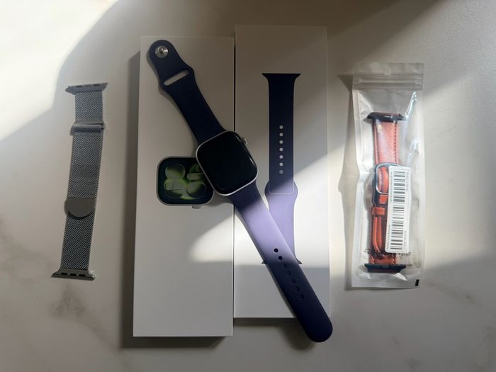 Like New Apple Watch Series 11, 46mm Silver, Blue Rubber Band