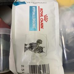 Royal Canin Hypoallergenic Cat Dry Food
