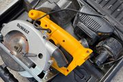 Dewalt saw