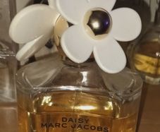 Marc Jacobs Daisy Perfume