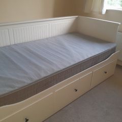 Day Bed