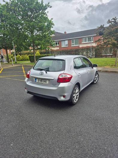 Toyot Auris