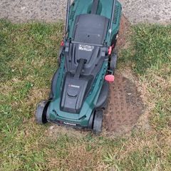 electric lawnmowers