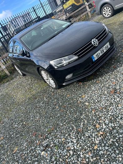 VW Jetta Highline 2.0 TDI