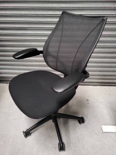 Humanscale Liberty Office Chairs. Excellent Condition