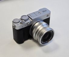 Fujifilm 16mm 2.8 Silver