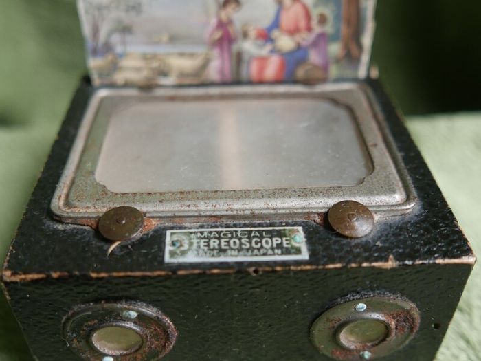 Antique Magical Stereoscope stereo viewer Japan, 1950s
