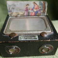 Antique Magical Stereoscope stereo viewer Japan, 1950s