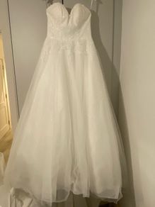 Wedding dress Wed2B