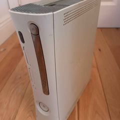 Broken Xbox 360 for parts