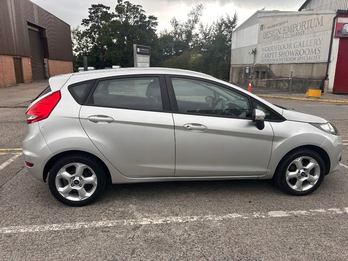 2011 Ford Fiesta private sale