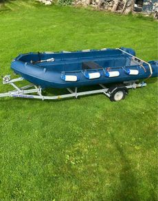 Whaly 435 boat
