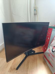Samsung 27" monitor