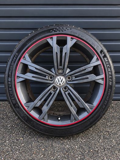 18" VW R-Line GTI Sevilla +Michelin Tyres